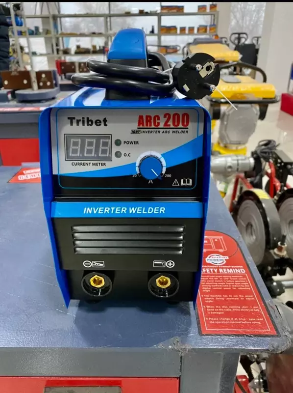 Инверторный сварочный аппарат Tribet ARC 200
