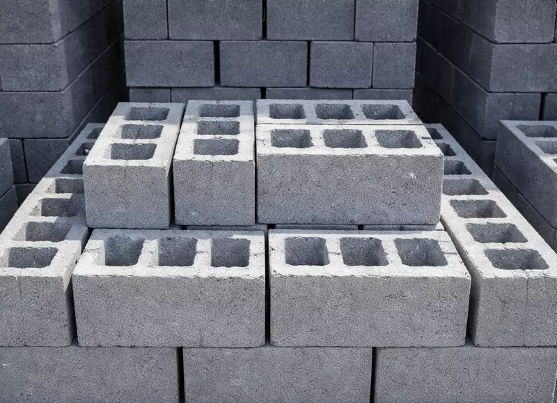  Navoiy shahrida shlakoblok (devor bloki) Chakana savdo