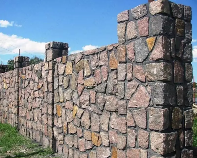 Бутовой камень