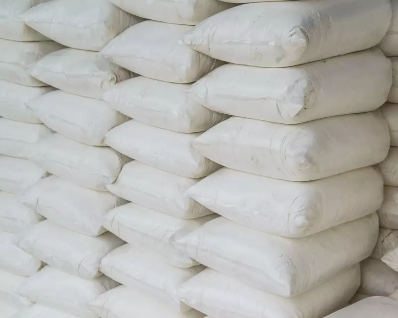  Известь (в мешках по 25 кг) - 