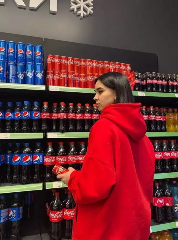 Ayollar uchun ikki qismli (kaput+shim)