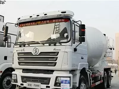 Газовый Бетономешалка SHACMAN F3000 10 куб.м