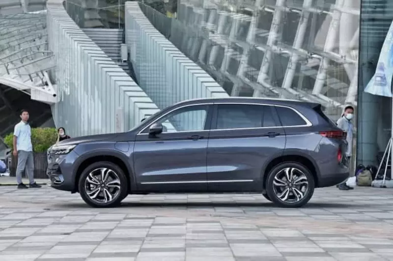 Электромобиль SKYWELL EV6 - CHINA MOTORS