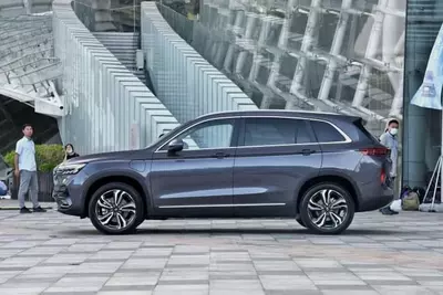 Электромобиль SKYWELL EV6 - CHINA MOTORS