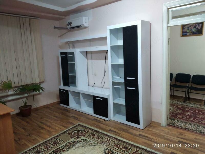 O'rnatilgan yashash xonasi mebellari 4