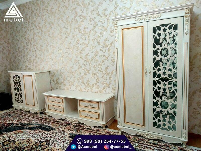 Встроенная мебель для гостиной 6 белого цвета