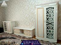 Встроенная мебель для гостиной 6 белого цвета - по запросу