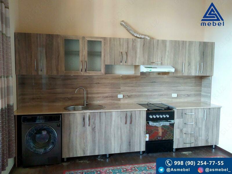 Кухонный гарнитур светло- коричневого цвета - по запросу