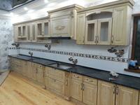 Кухонный гарнитур бежевого цвета 2