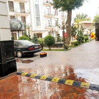 Yolg'onchi politsiyachi Chakana savdo