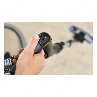 Безмешковый пылесос Philips PowerPro Expert FC9735