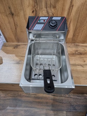 Электрическая фритюрница