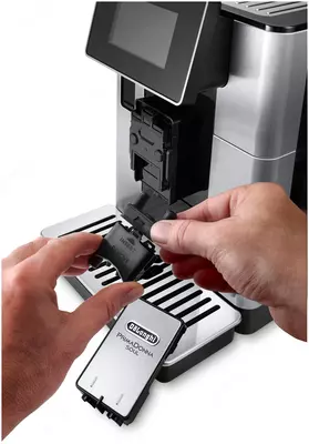 Кофемашина DeLonghi ECAM610.74.MB