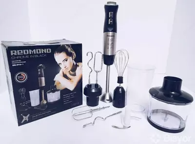 Погружной блендер REDMOND RHB-2918