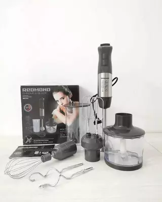 Погружной блендер REDMOND RHB-2918