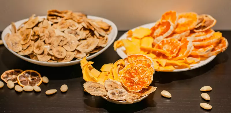 Sushilka KITFORT KT-1906 sabzavotlar, mevalar uchun