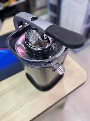 Соковыжималка для цитрусовых с ручным прессом CJ118-2248