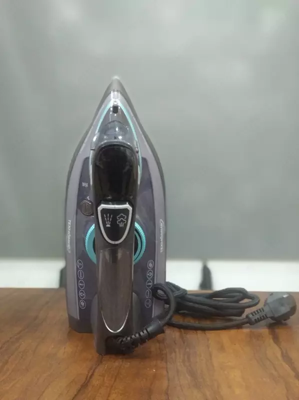 Утюг "Техномир" TH-7588