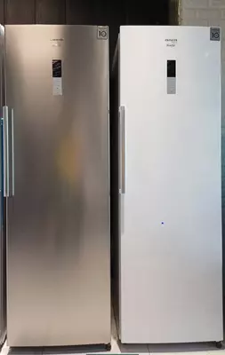 Морозильная камера AIWA 603 л — максимум пространства и надёжности (серый)