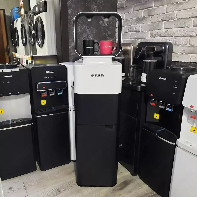 Кулер для воды AIWA HI-TECH-B&W