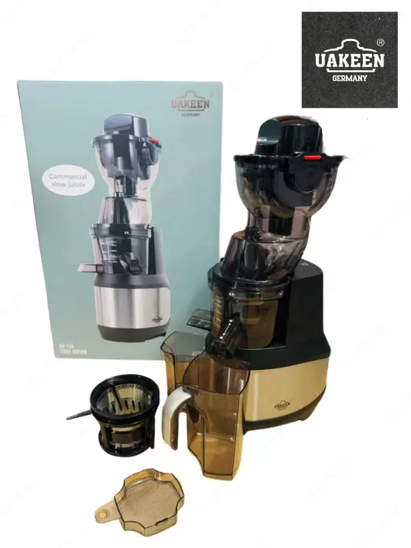 Шнековая соковыжималка комерсионин для кафе и ресторанов Uakeen germany
