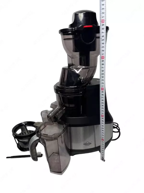 Шнековая соковыжималка комерсионин для кафе и ресторанов Uakeen germany