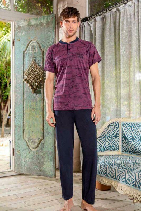 Oq rangdagi yangi erkaklar uyi