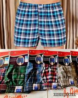 Erkaklar bokschilari ochiq ko'k rangda