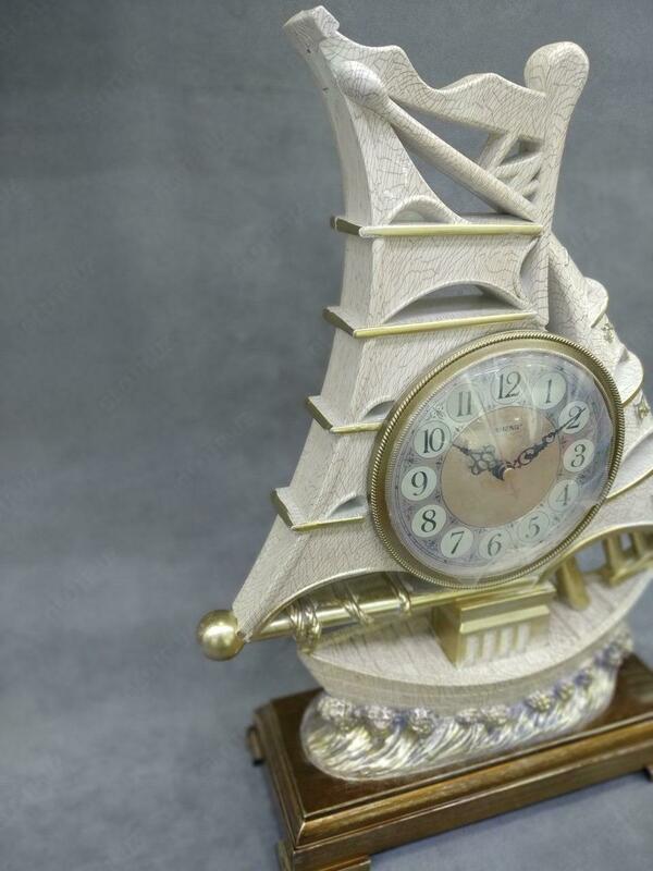 Сувенирные настольные часы "Корабль"