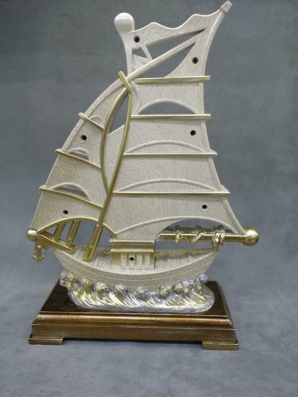 Сувенирные настольные часы "Корабль" - 540 000 сум