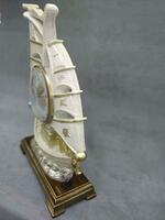 540 000 сум Сувенирные настольные часы "Корабль"