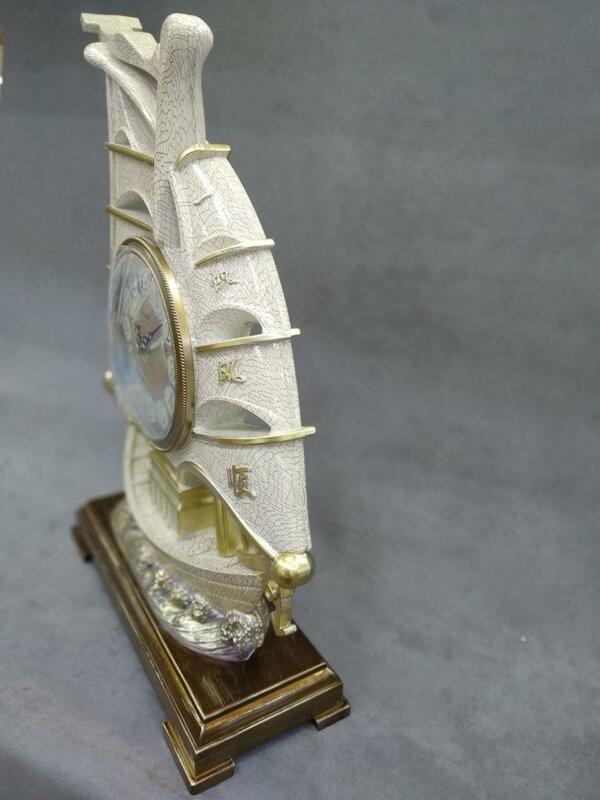 540 000 сум Сувенирные настольные часы "Корабль"