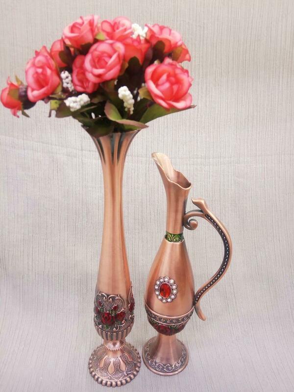  Gullar uchun suvenir vazalar - 