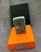 "JAKK DANIEL'S" logotipi bilan engilroq "LIGHTER"
