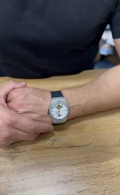 Мужские часы Hublot стиль (классическая модель) - 415 000 сум / шт