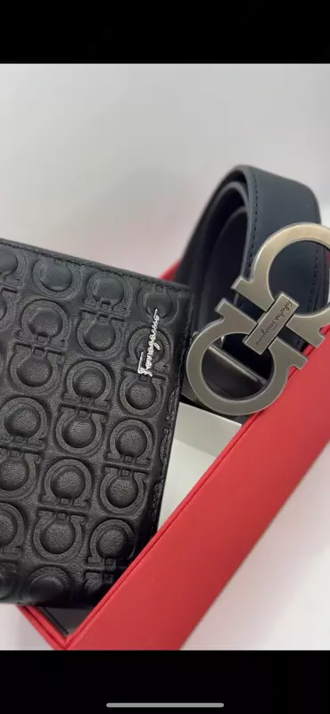 Salvatore Ferragamo teri kamari va hamyoni (Gancini qisqichli)