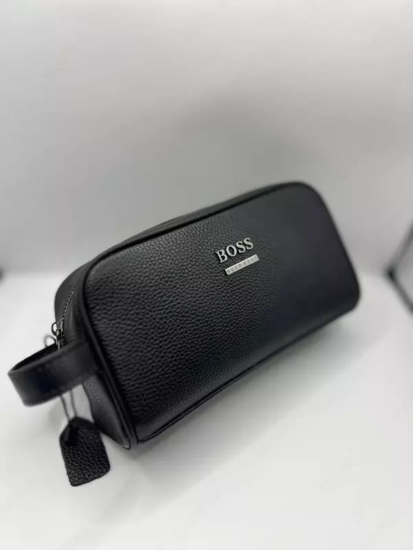 Чёрная барсетка из эко-кожи