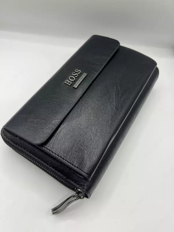 Чёрное портмоне Hugo Boss из эко-кожи