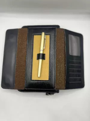 Чёрное портмоне Hugo Boss из эко-кожи