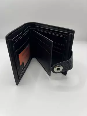 Чёрное портмоне Sergio Belotti с магнитной застёжкой