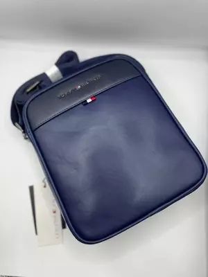 Тёмно-синяя сумка через плечо Tommy Hilfiger