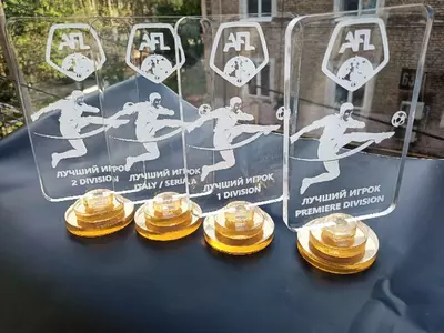 Suvenir haykalchalar, mukofotlar, sovg'alar, lampalar, rasmlar, zargarlik buyumlari va boshqa interyer buyumlarining buyurtma asosida ishlab chiqarilishi