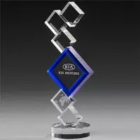 kubok medali mukofoti sovrini haykalcha esdalik sovg'asi buyurtma bo'yicha награды сувениры подарки кубки призы медали статуэтки