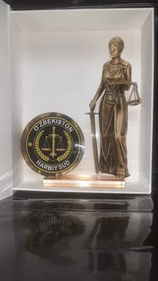 Цена по запросу награда подарок кубок сувенир на заказ