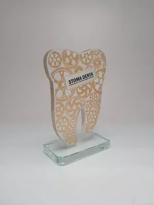 Buyurtma berish uchun biznes hamkorlar uchun korporativ sovg'alar.