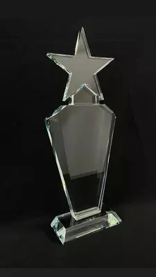 награды из стекла