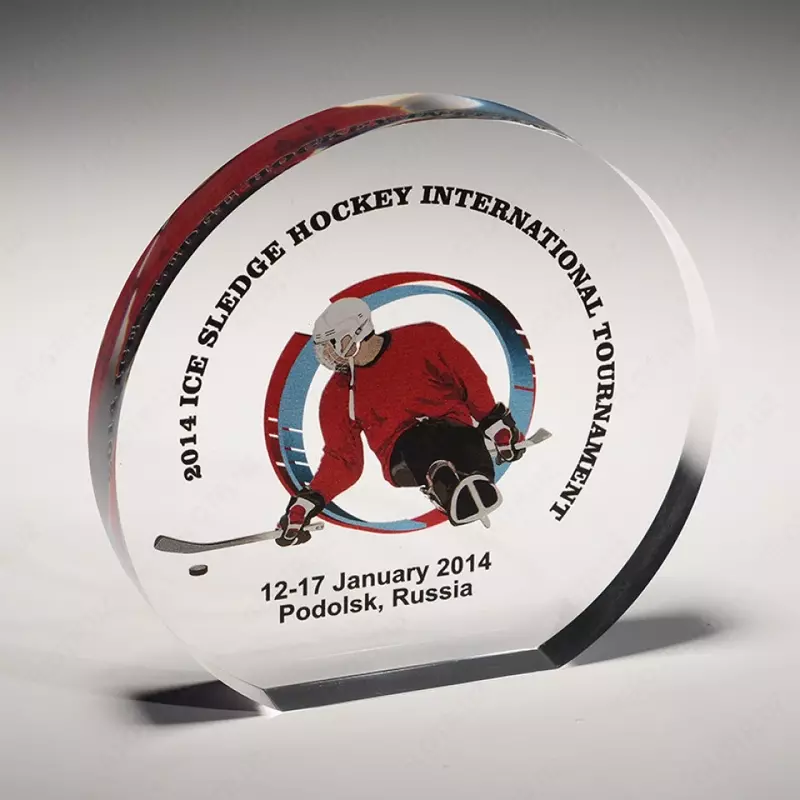 награды сувениры подарки кубки призы медали статуэтки - sport kubogi medallari