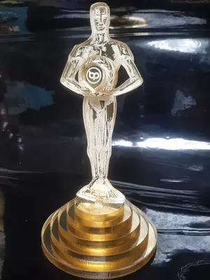 haykalcha oskar mukofoti Ulgurji va chakana