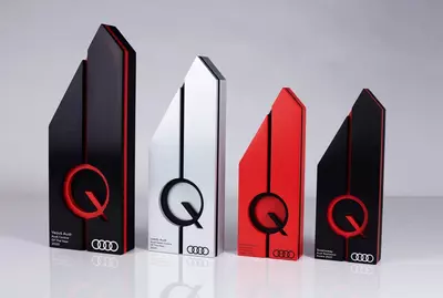 металлические кубки медали статуэтки - Цена по запросу