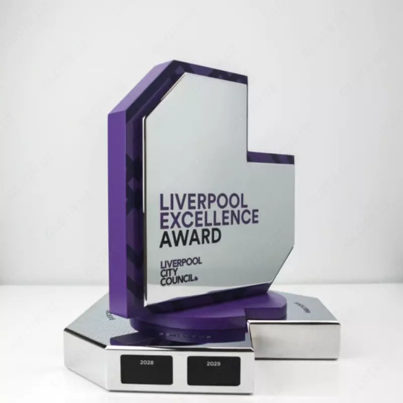 metall kuboklar medallar haykalchalar - награды сувениры подарки кубки призы медали статуэтки